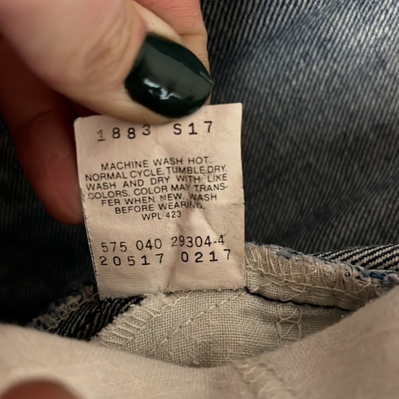 Orange Tag Vintage Levi’s 517 Distressed Mom Jeans - Picture 11 of 11